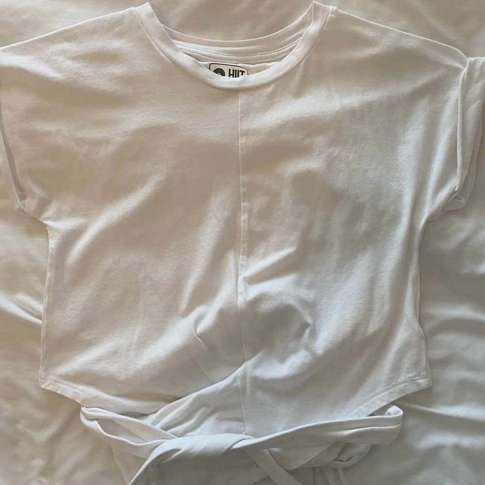 HIIT tie up shirt